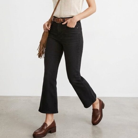 Madewell Denim - Madewell Mid-Rise Kick Out Crop Jeans 28P Black Magic Stretch Denim Petite